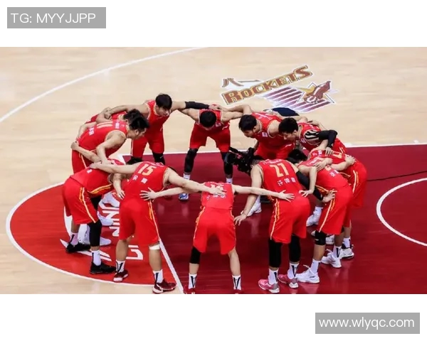 2017赛季CBA福建队与八一队激战回顾及精彩瞬间分析